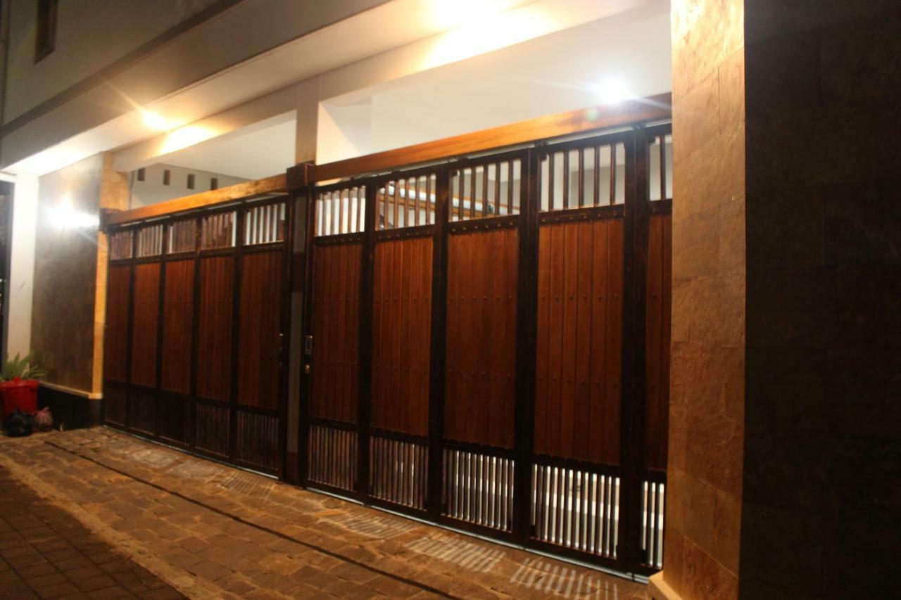 Family Villa Sanur Εξωτερικό φωτογραφία